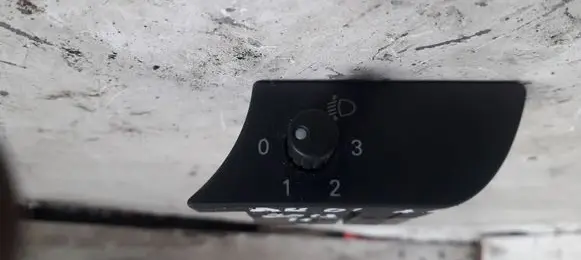 Audi A4 S4 B7 8E 8H Headlight level height control switch 016458