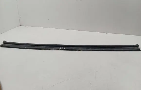 BMW 5 F10 F11 Engine compartment rubber 