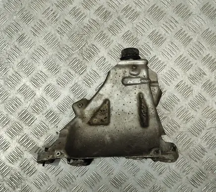 BMW X5 F15 Engine mounting bracket 6864614