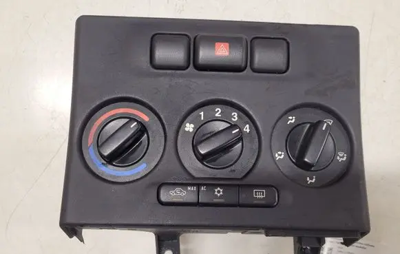 Opel Zafira A Climate control unit 024420732 90559839