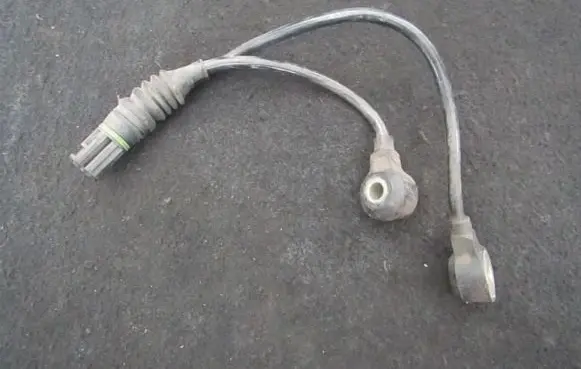 BMW 3 E46 Detonation knock sensor 1435485