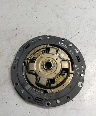 Toyota Yaris XP210 Clutch set kit 3L270589S3 3L270589