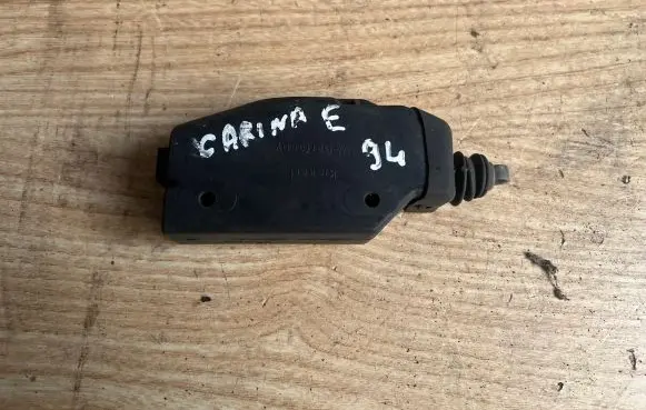Toyota Carina T190 Central locking motor 