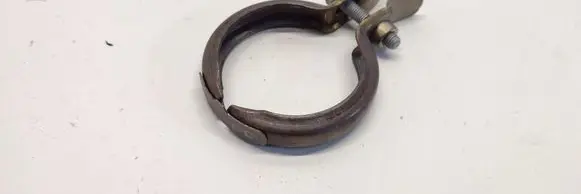Volkswagen Tiguan Muffler pipe connector clamp 05E253725