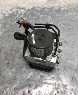 Volvo C30 ABS Pump P31317378BILI P31317378