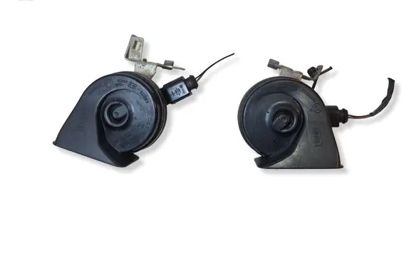 Volkswagen Golf VII Horn signal 5Q0951223 5Q0951221 FD31455H25