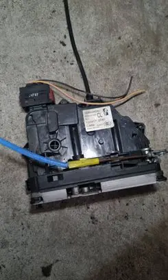 Citroen Jumper Sliding door lock 1385699080