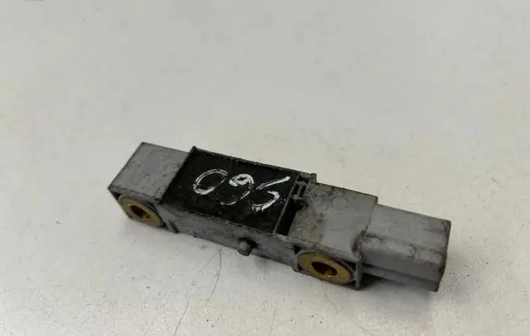 Volvo V70 Airbag deployment crash/impact sensor 9472488 001821 120299