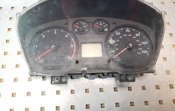 Ford Transit Speedometer (instrument cluster) 21678068