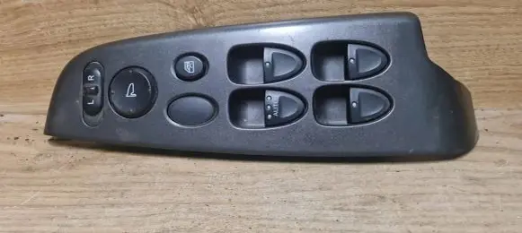 Honda Civic Electric window control switch M34938