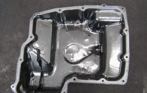 Ford Mondeo Mk III Oil sump 1C1Q6675BB 1C1Q-6675-BB