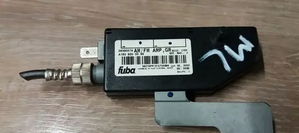 Mercedes-Benz ML W163 Aerial antenna amplifier 1638200089