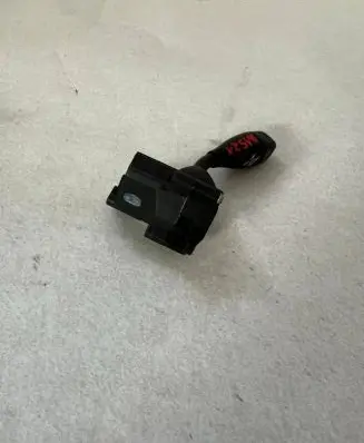 Mercedes-Benz E W211 Steering wheel adjustment handle/lever A1715402945