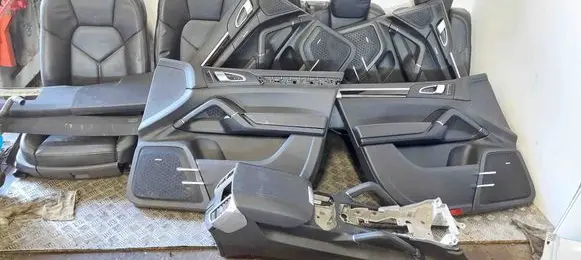 Porsche Cayenne (9Y0 9Y3) Interior set 