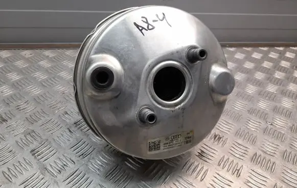 Audi A8 S8 D4 4H Brake booster 4H0612103C