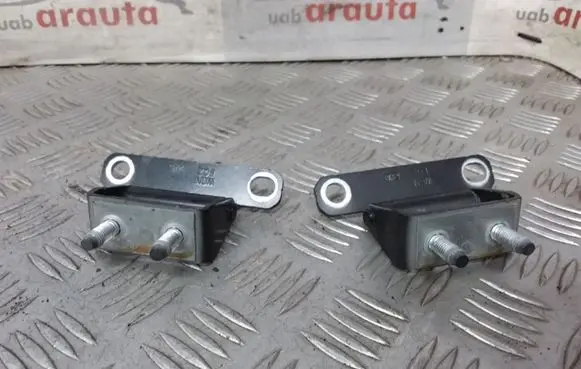 Hyundai ix35 Tailgate/trunk/boot hinge