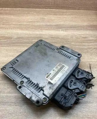 Renault Laguna II Engine control unit/module ECU 8200126462 0281010482