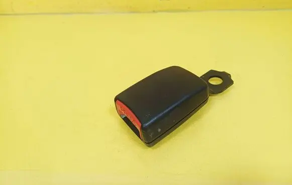 Nissan Micra Front seatbelt buckle 