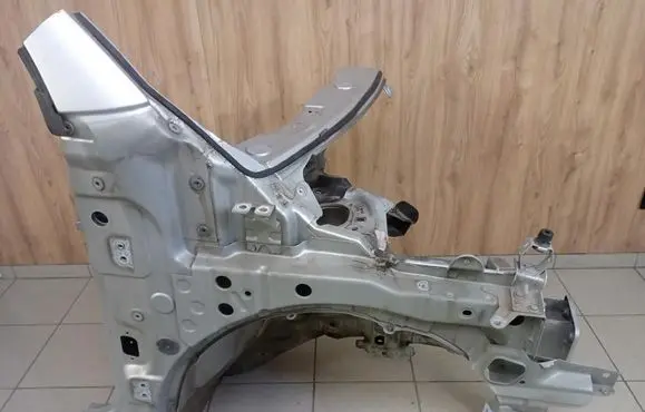 Mercedes-Benz Citan W415 Front quarter panel