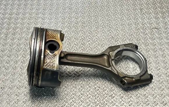 Subaru Forester SK Piston 12100AA540 12113AA151 B5DUDU