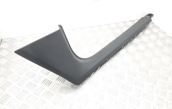 Skoda Octavia Mk2 (1Z) Front sill trim cover 1Z1863484