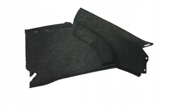Trunk/boot lower side trim panel