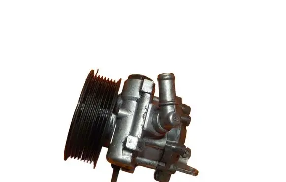 Land Rover Range Rover L322 Power steering pump QVB500630