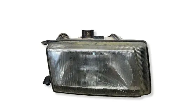 Volkswagen Caddy Headlight/headlamp 8304542