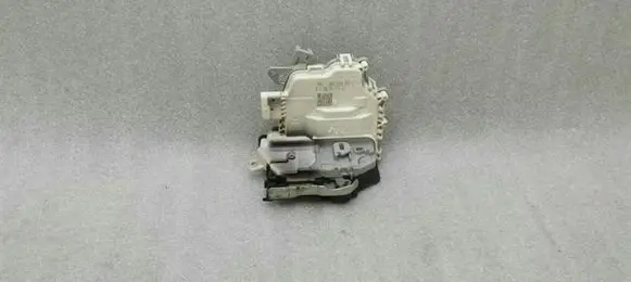 Audi A4 S4 B8 8K Rear door lock 8K0839015C