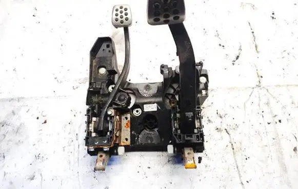 Opel Insignia A Clutch pedal 22771456 480964