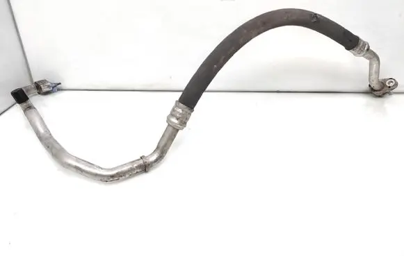 Volkswagen PASSAT B8 Air conditioning (A/C) pipe/hose 5Q0820743M