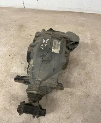 BMW 4 F32 F33 Rear differential 7605589 0713092716680003 E27091