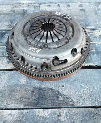 Seat Ibiza V (KJ) Clutch set kit 04C141031C