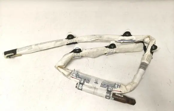 Mercedes-Benz A W176 Roof airbag A1768600102
