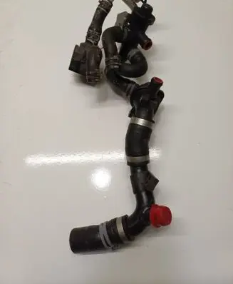Volkswagen Crafter Engine coolant pipe/hose 7LA121113A