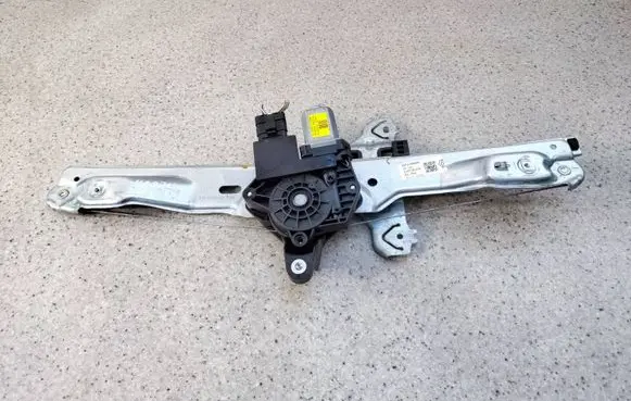 Front door window regulator with motor