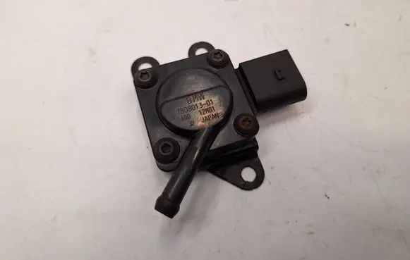 BMW 5 GT F07 Exhaust gas pressure sensor 7808013 13627808013