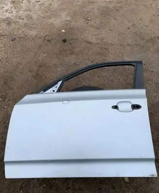 BMW X3 E83 Front door
