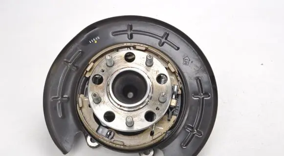 Hyundai Tucson TL Rear wheel hub spindle/knuckle 