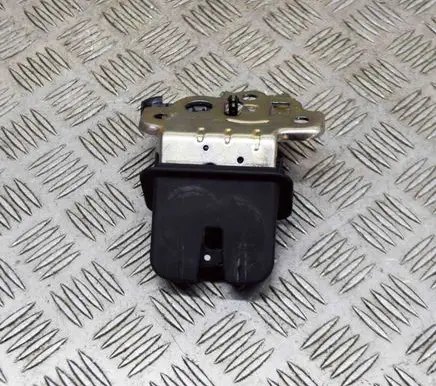 Audi A3 S3 8V Tailgate/trunk/boot lock/catch/latch 4H0827505A