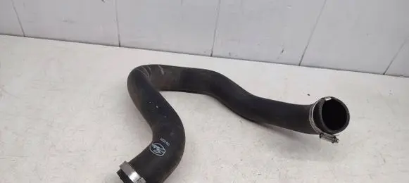 Peugeot 308 Intercooler hose/pipe 090597