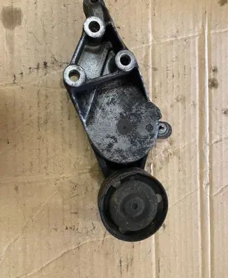 Skoda Octavia Mk2 (1Z) Generator/alternator belt tensioner 038903315C