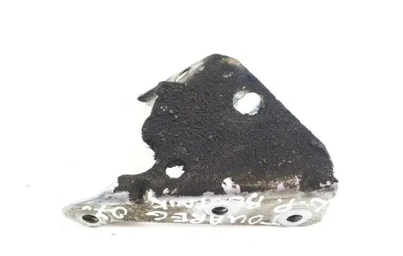 Volkswagen Touareg I Fender mounting bracket