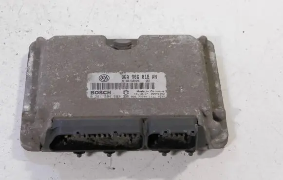 Skoda Octavia Mk1 (1U) Engine control unit/module ECU 06A906018AM