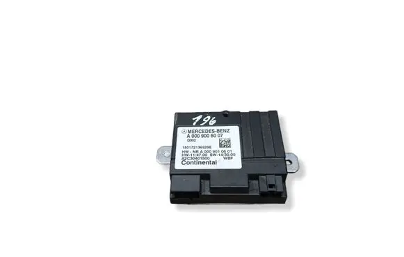 Mercedes-Benz C W205 Fuel injection pump control unit/module A0009006007