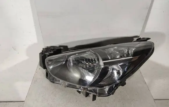 Mazda 2 Headlight/headlamp DB5J51040