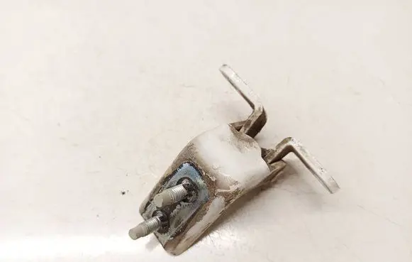 Opel Agila B Front door upper hinge 