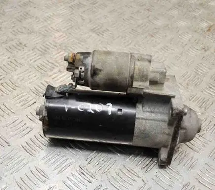 Opel Insignia A Starter motor 0001148004 55572065