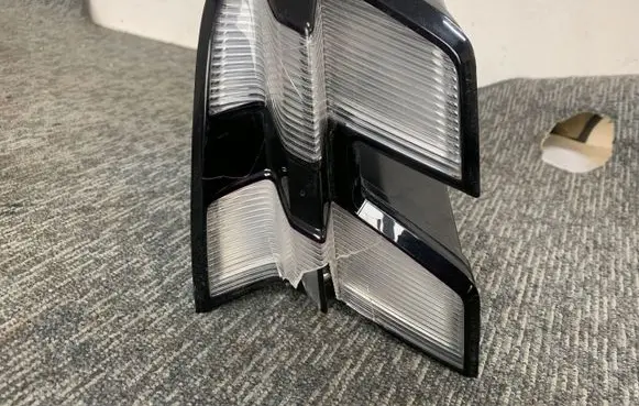 Ford Mustang VI Front indicator light 