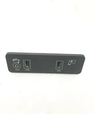 Land Rover Discovery 4 - LR4 USB socket connector DH2219C166AB